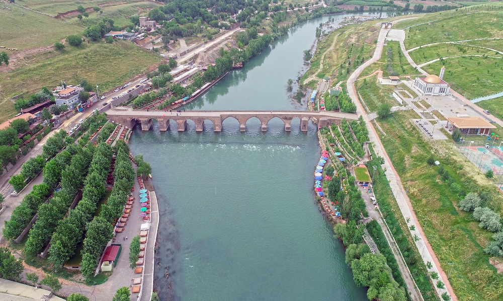 Dicle3