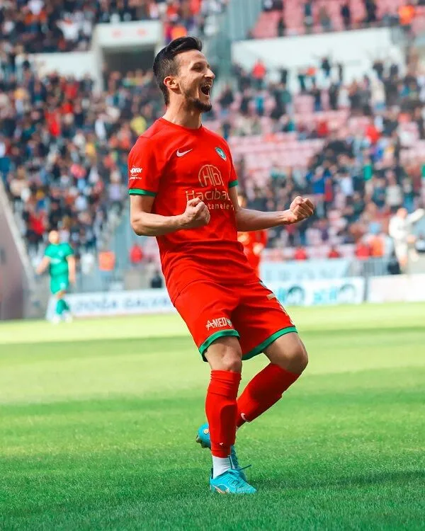 Amedspor Mert Capar Fotograf