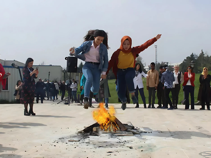 Newroz’un Kürt Kültüründeki Öneminewroz’un Kürt Kültüründeki Önemi