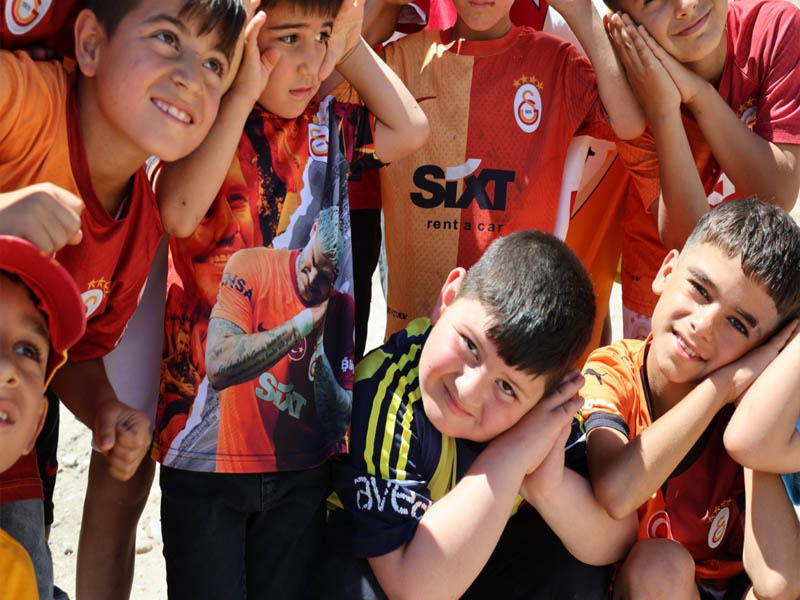 Diyarbakır’da Bir Galatasaray Sevdalısının Renkli Evi2