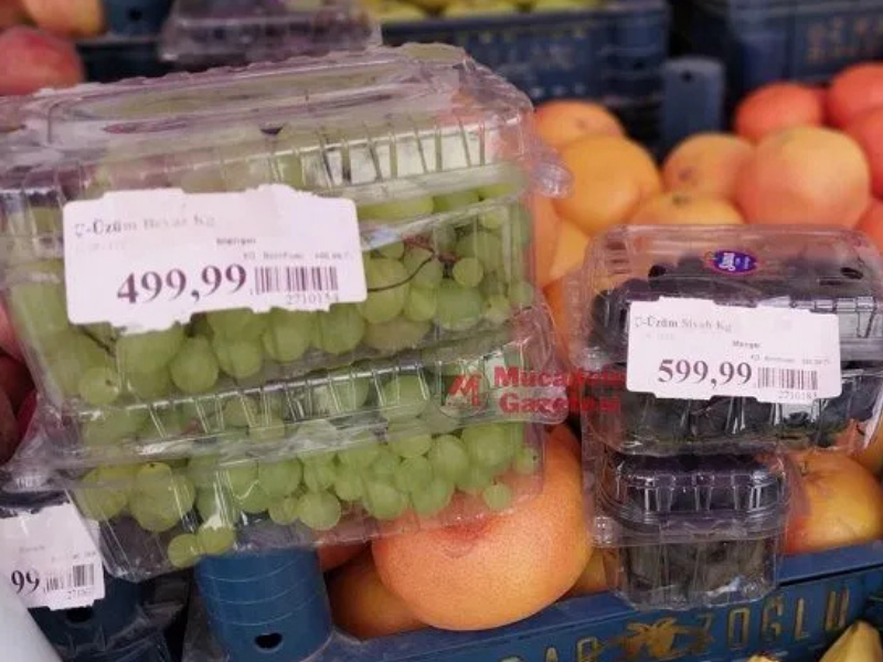 Diyarbakır’da Meyve Fiyatları Uçtu Üzüm Kilosu 500 Tl (3)