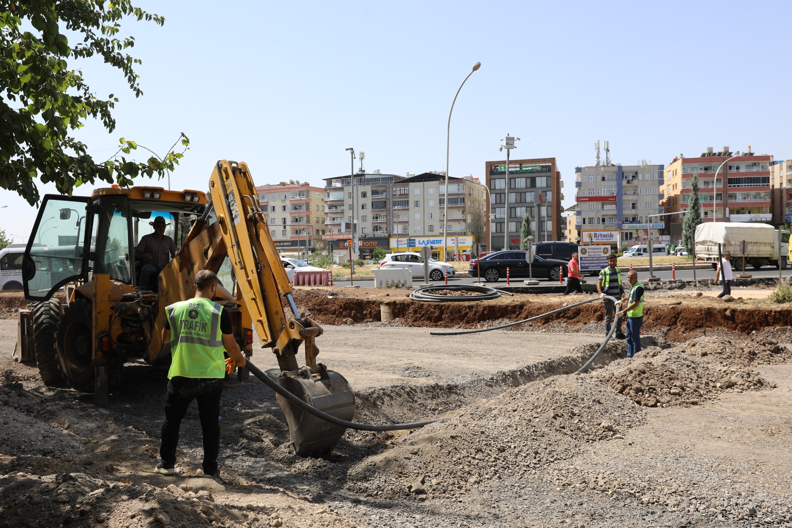 Selahaddin Eyyubi Bulvarı’nda altyapı yenileniyor 2
