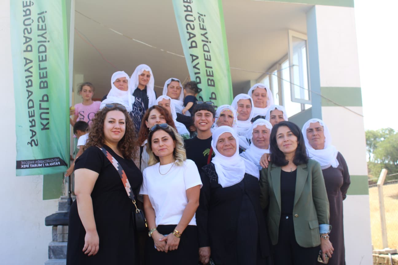 Diyarbakır’ın ilçelerinde kadına şiddet farkındalığı-1