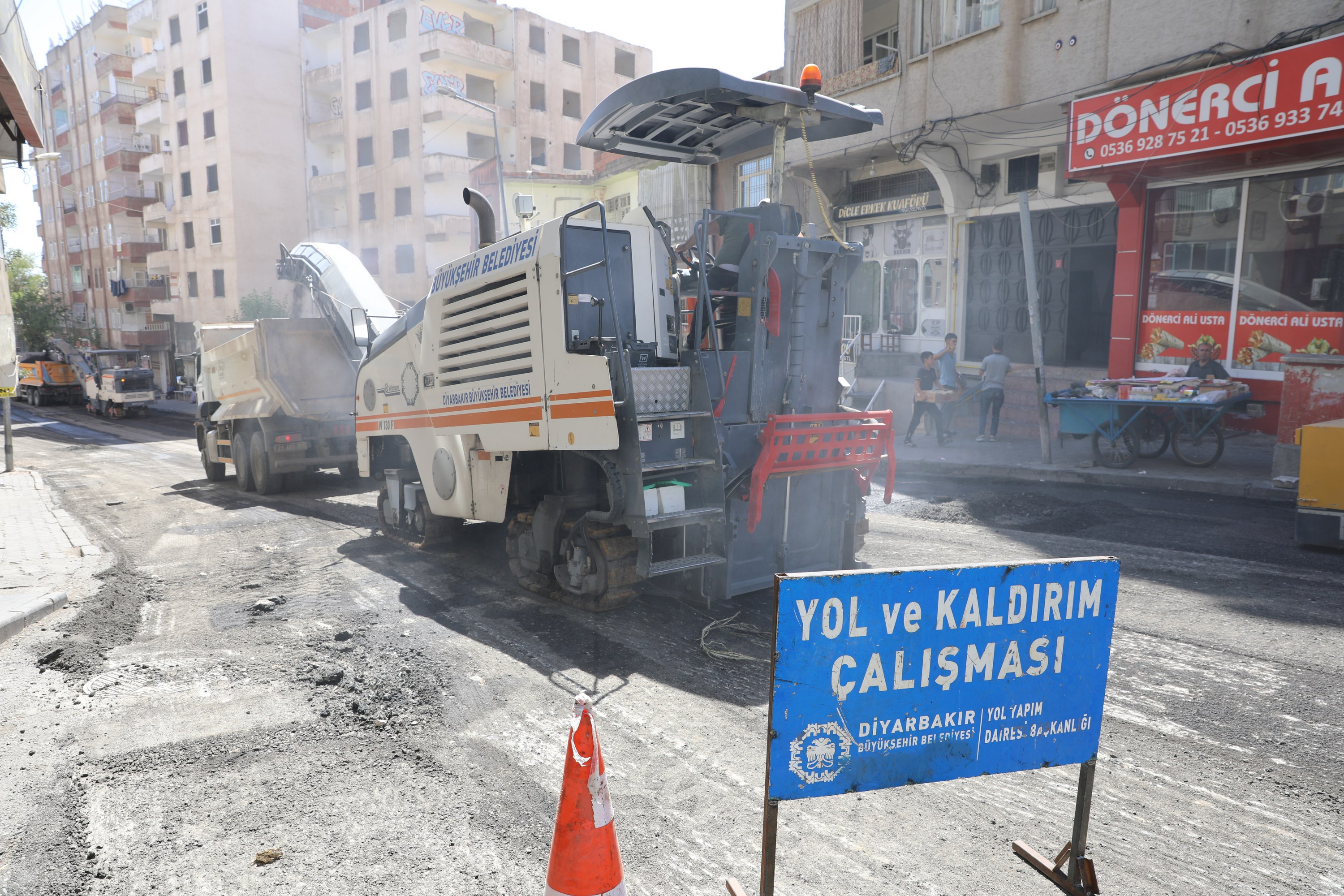 Diyarbakır’da yollar yenileniyor 3