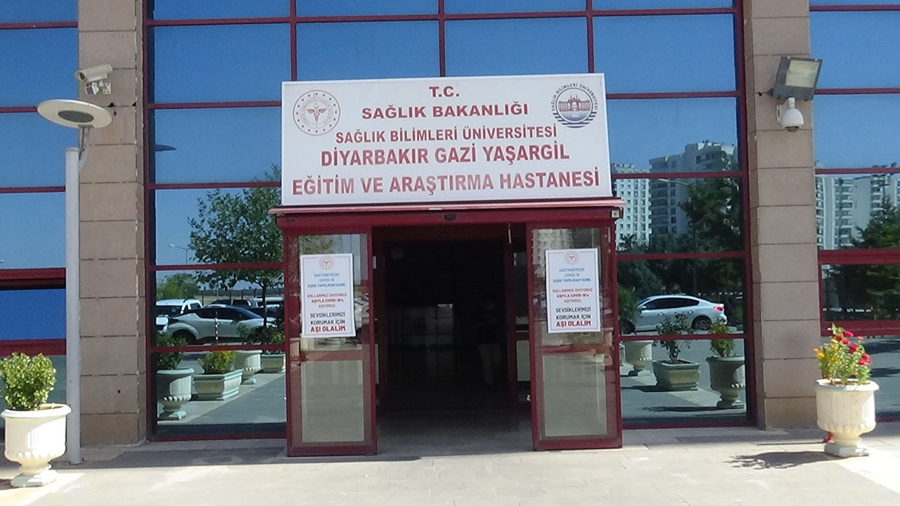 Diyarbakır eğitim araştırma hastanesinde çifte istifa-1