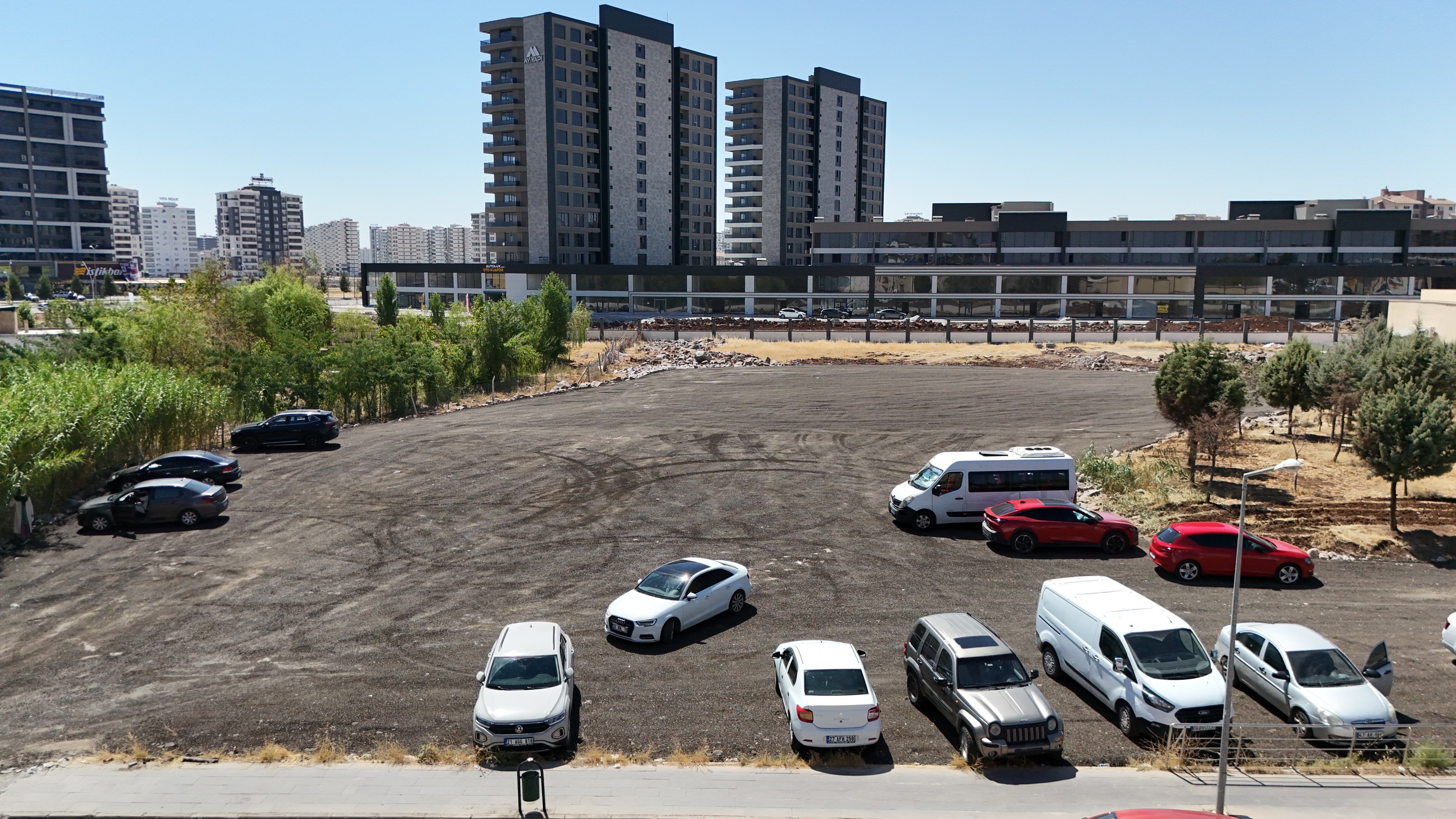 Diyarbakır’da hastane çevresine ücretsiz otopark yapıldı 1