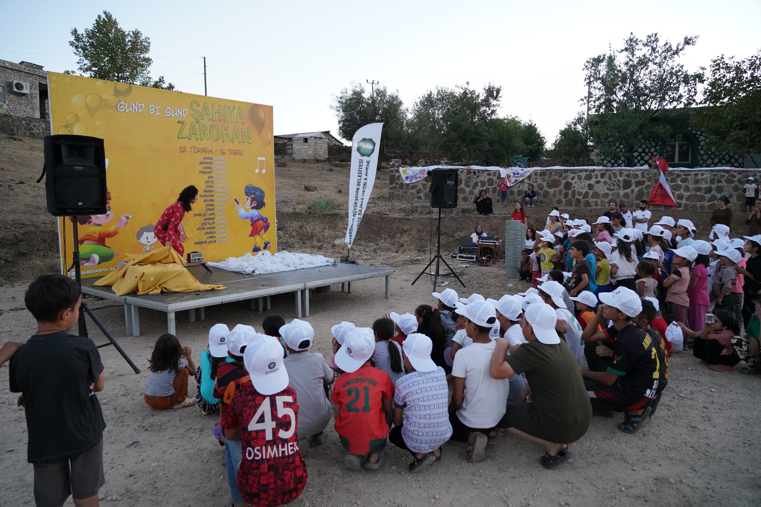 Diyarbakır’da çocuk köy şenlikleri coşkusu-3