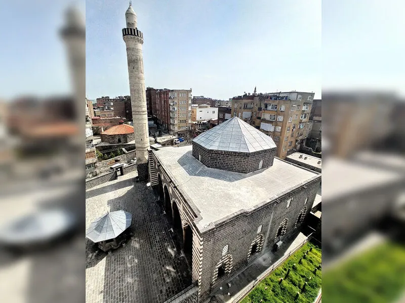 Diyarbakır camileri: Tarih ve kültürün izleri-4