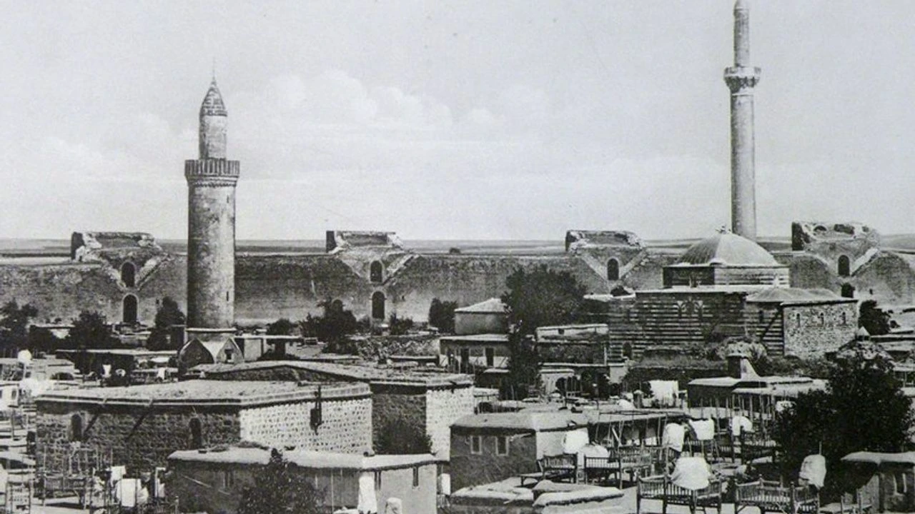 1914 Diyarbakır yangını: Çarşıda yanan sadece taş değildi-1