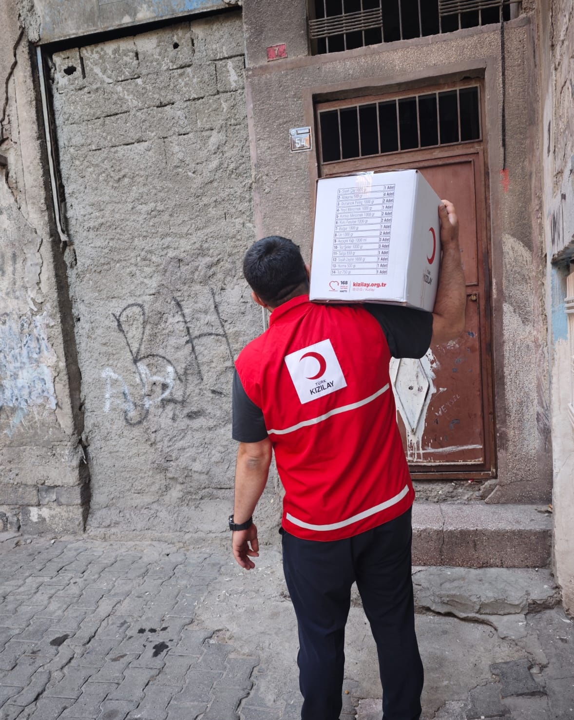 Diyarbakır Sur’da Kızılay’dan yardım seferberliği 2