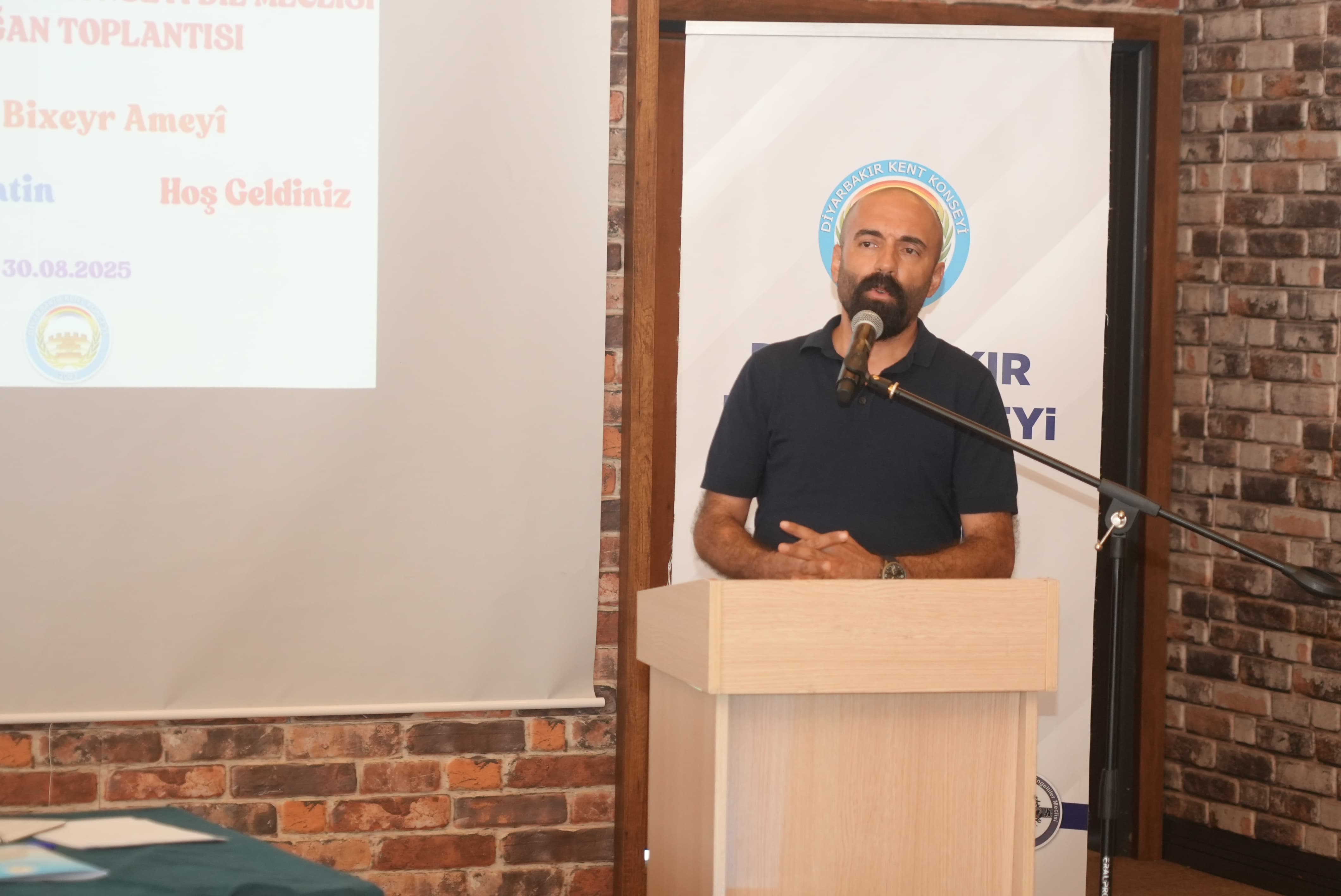 Diyarbakır Kent Konseyi’nde dil meclisi kuruldu-1