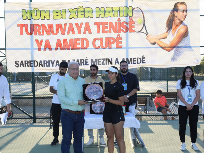 319 Sporcu Katıldı.2 2