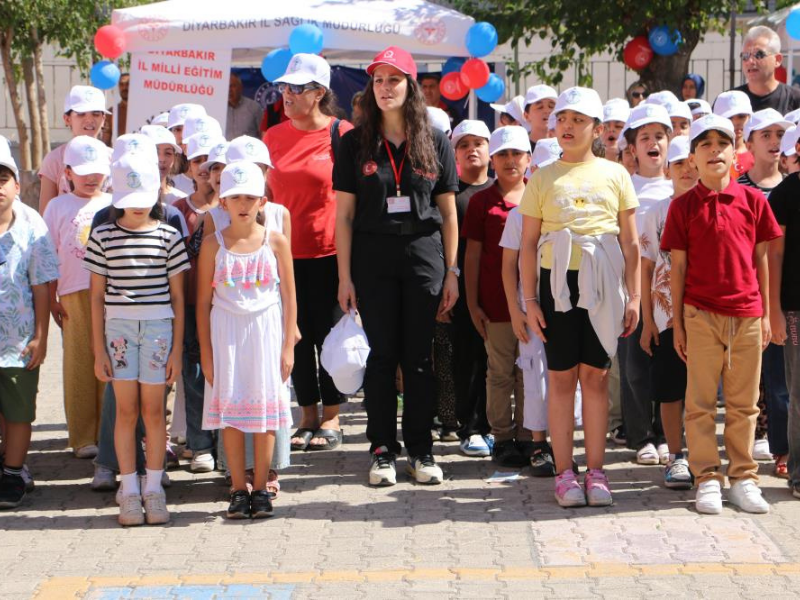 Çocukların Küçük Yaşta Sağlıklı Yaşam11
