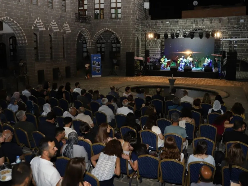 Diyarbakır’da Dicle Fırat Gazeteciler Derneği