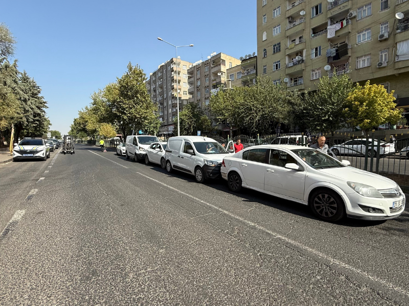 Karacadağ Caddesi’nde Çarpışma-1