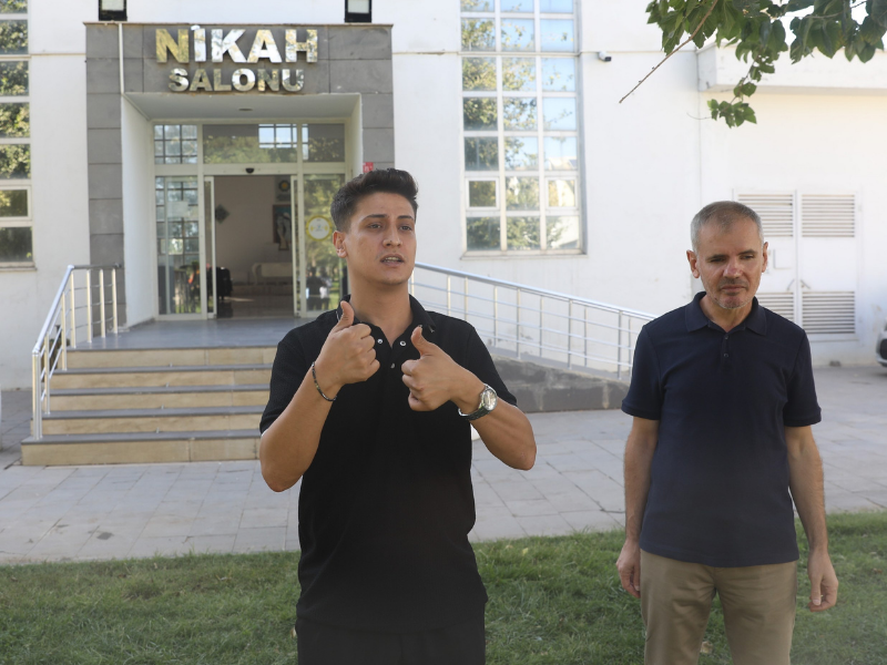 Sağır Çiftlerin Nikâh Törenleri