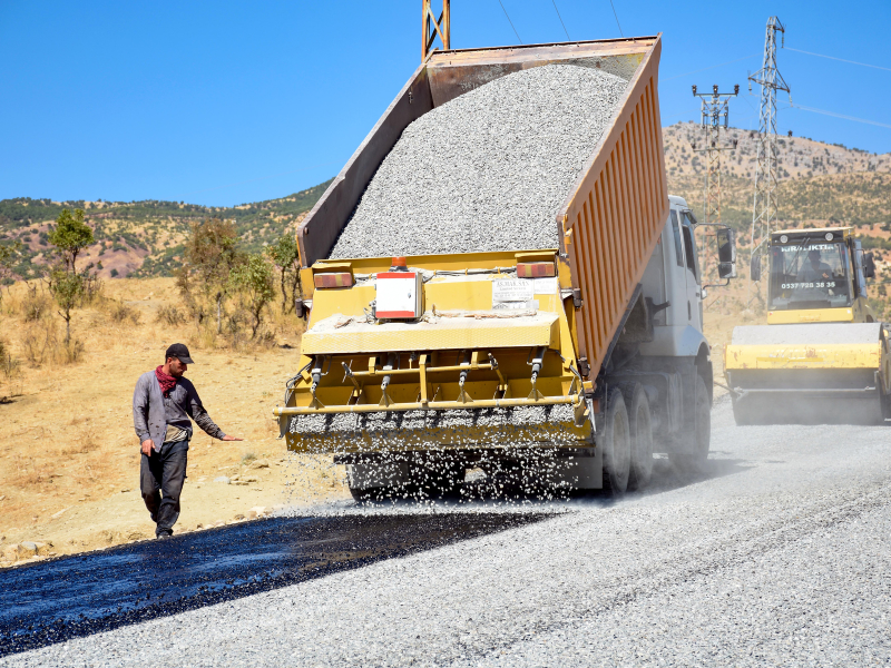 Toplam 309 Kilometre Yol Yenilendi