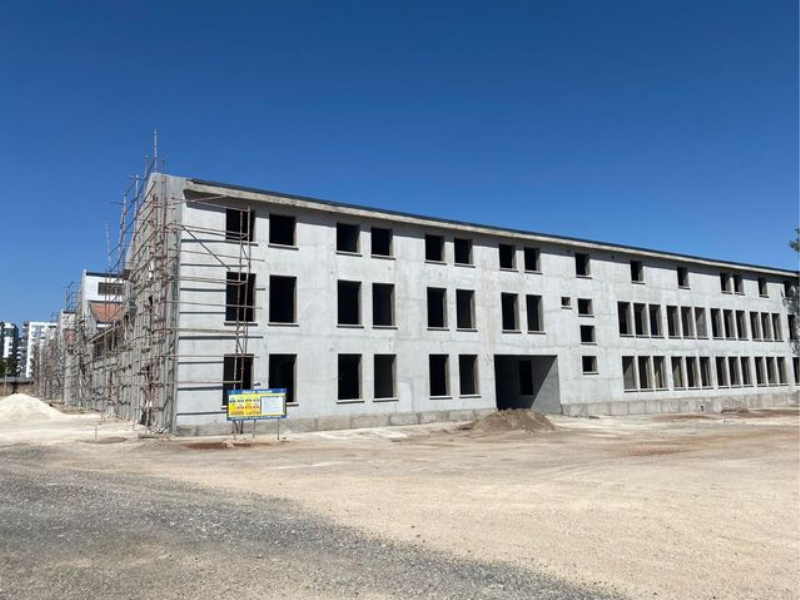 Beş Bloklu Kompleks Müze Ve Kütüphane Olarak Yeni̇den Tasarlaniyor 1