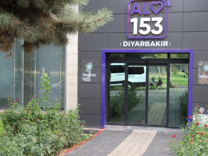 Diyarbakır’da Alo 153 Hattına 25 Bin Kürtçe Çağrı Ulaştı3