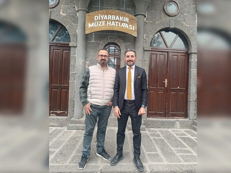 90 Yıllık Sır Çözüldü Aile Dedelerinin Mezar Taşını Diyarbakır’da Buldu3