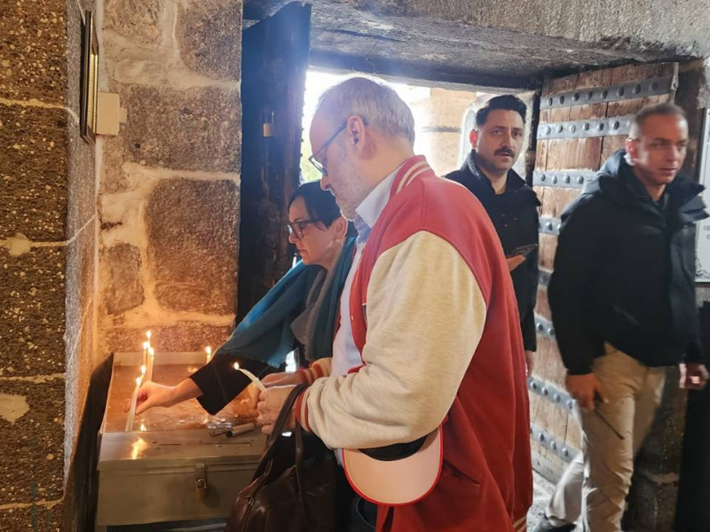 Ab Heyeti 3 Gündür Diyarbakır’da Bugün Kilise Ziyareti Gerçekleştirdiler3