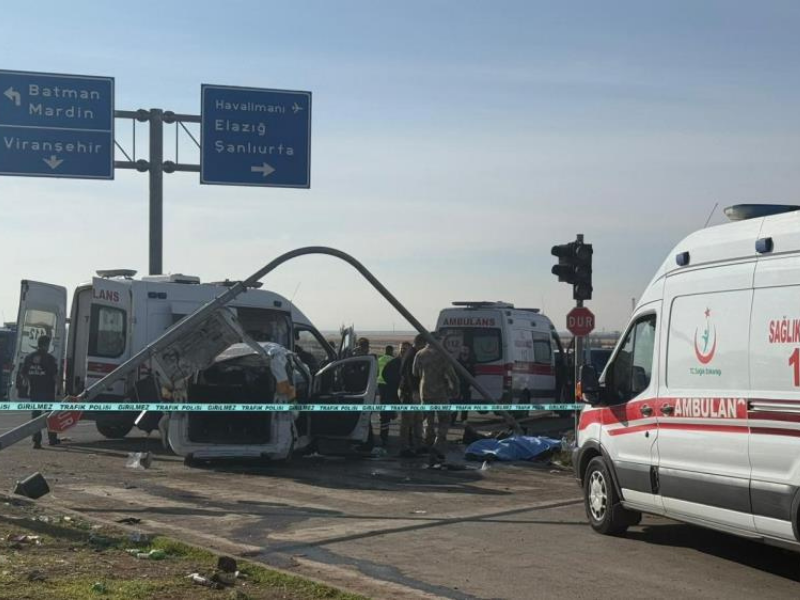 Bağlar’daki Kaza 4 Kişi Hayatını Kaybetti