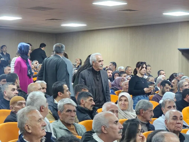 Diyarbakır’da Halk Buluşması Talepler Sıralandı, Mikrofon Durmak Bilmedi4