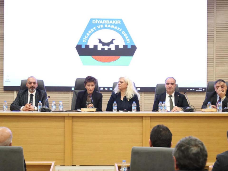 Diyarbakır’da Iş Dünyası Bir Araya Geldi Bahçeli’ye Teşekkür Mesajı3