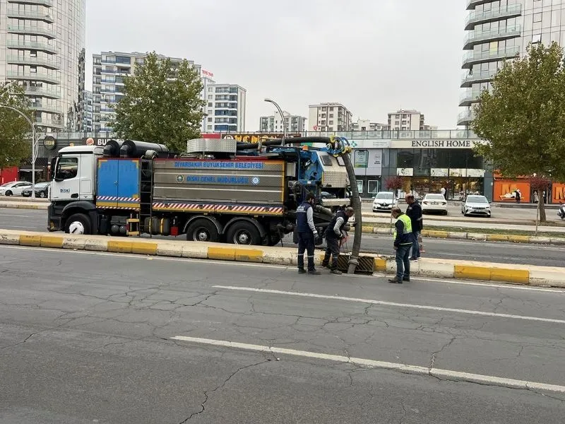 Diyarbakır’da Sağanak Uyarısı Sonrası Ekipler Teyakkuza Geçti2