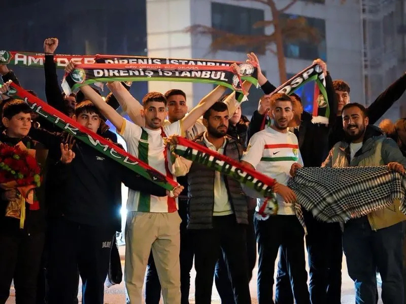 Taraftardan Moral Çıkarması