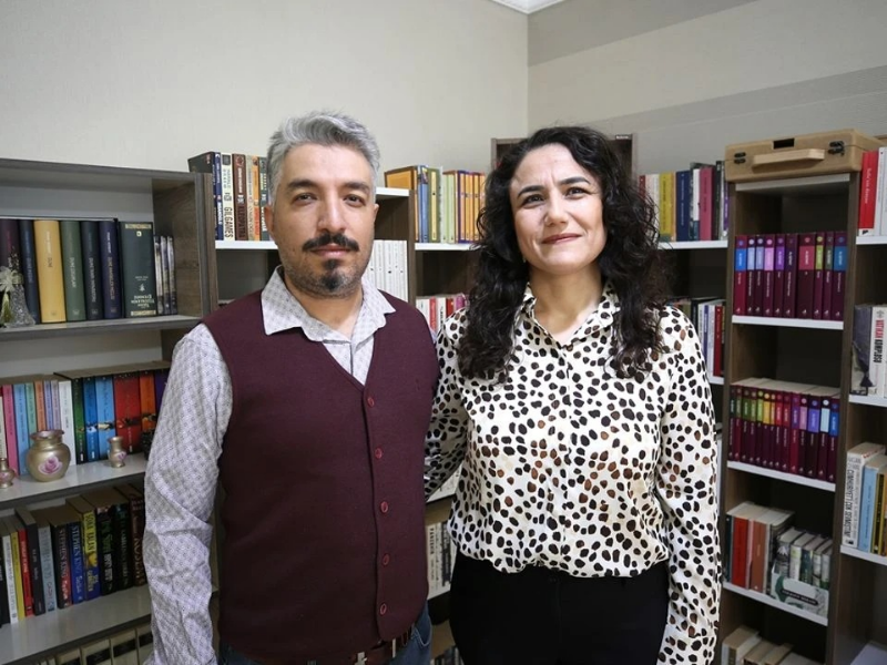 Diyarbakır’da Bulduğu Kelebek Türüne Eşinin Adını Verdi Bilimsel Literatüre Girdi3-1