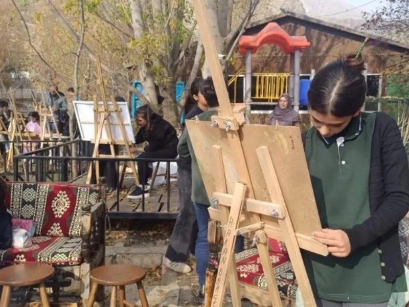 Diyarbakırlı Öğrenciler Doğa Ve Tarihi Tuvale Taşıyor2