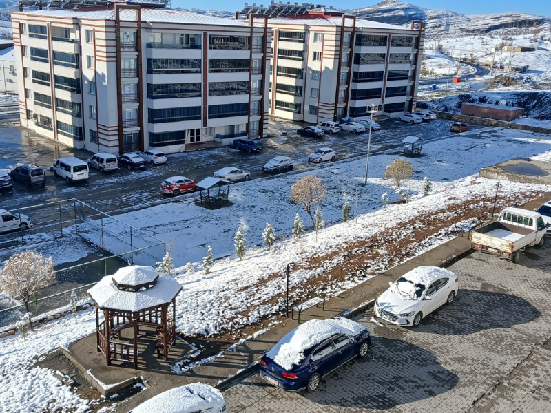 Kapanan Yollar Ekiplerin Çalışmasıyla Açıldı