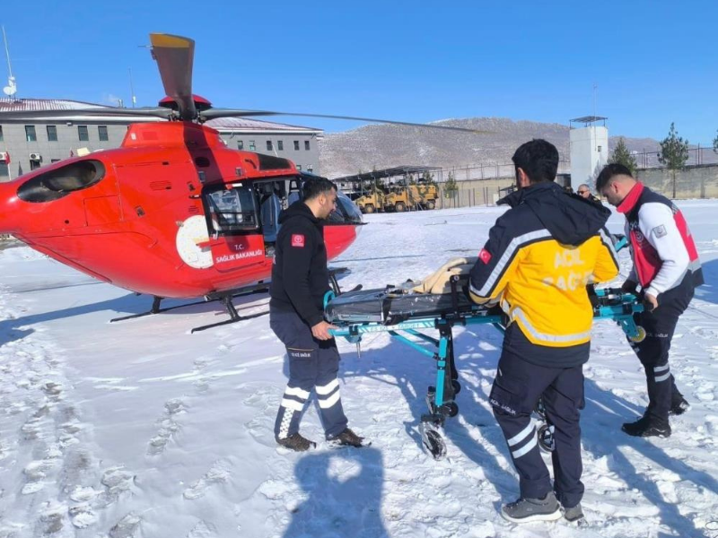 Kulp’ta Kapalı Yollarda Hayat Kurtaran Müdahale