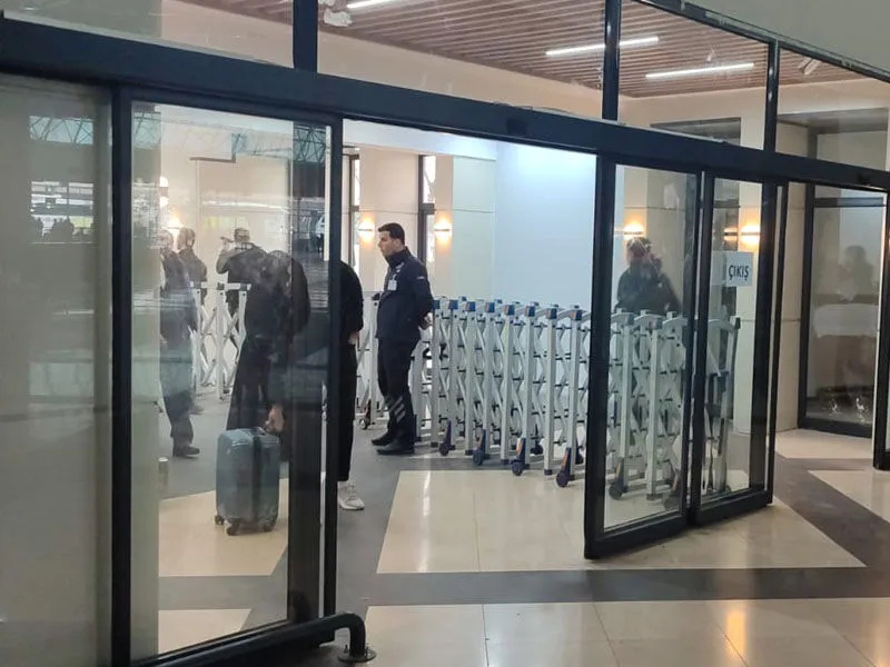 Otogar Girişlerine X Ray Cihazları Yerleştirildi