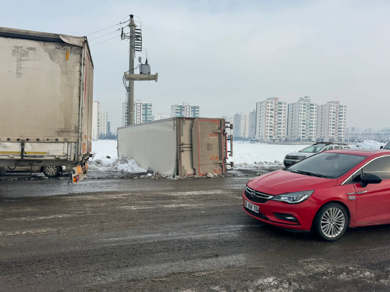 Direksiyon Hakimiyetini Kaybetti