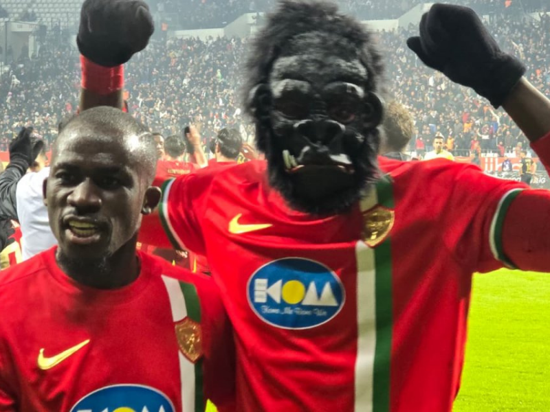 İlk Yarıda Denge, Son Anda Gelen Gol