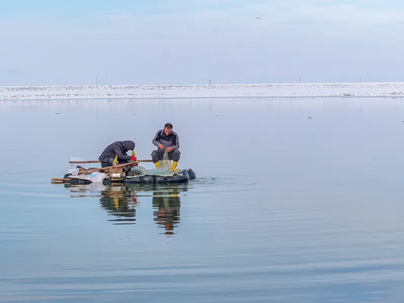 “Kelek”Lerle Buzların Arasından Avlanıyorlar