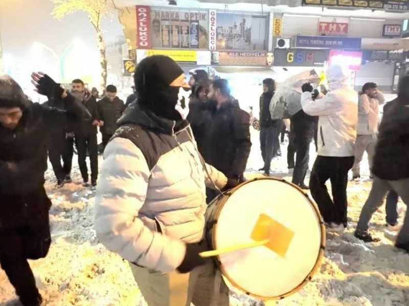 Kent Merkezinde Ulaşım Durma Noktasına Geldi