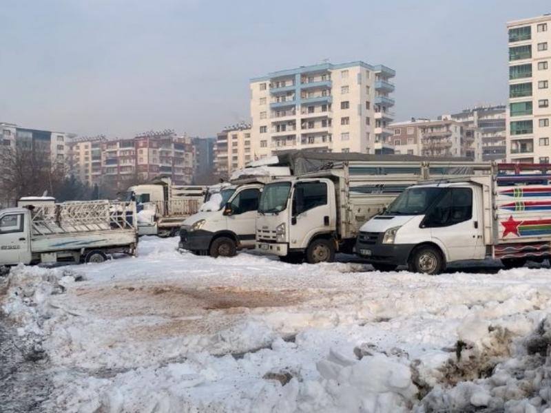 Nakliyeciler De Iş Yapamaz Hale Geldi
