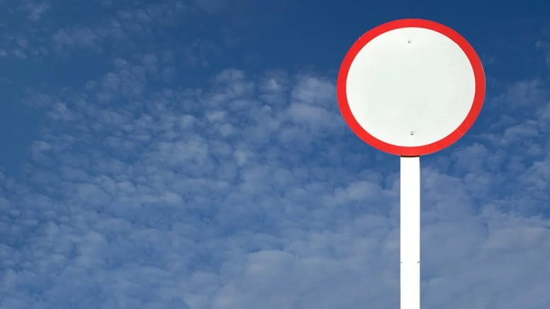 Trafikjpg C Xb H8B6K Gj18Ee 9Hrd Q