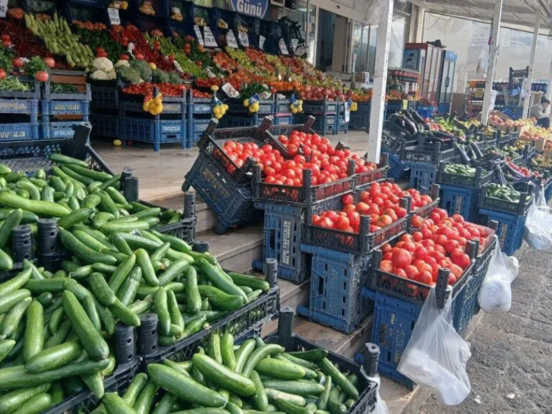 Domates Ve Patlıcan Da Yükseldi