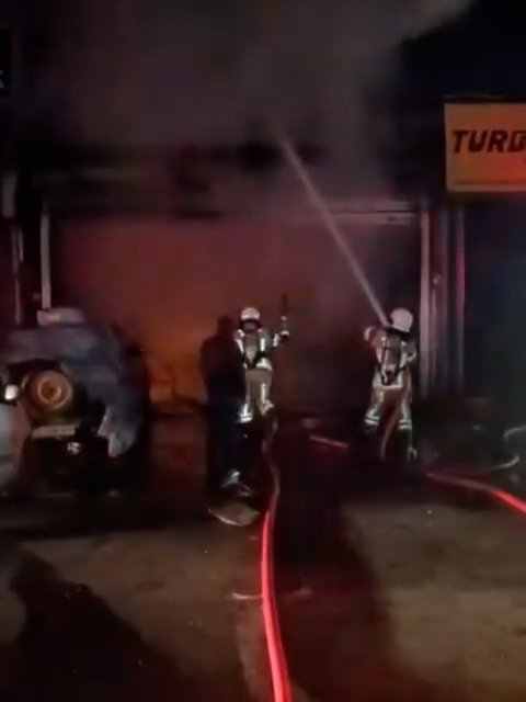 Söndürme Çalışmaları Sürüyor